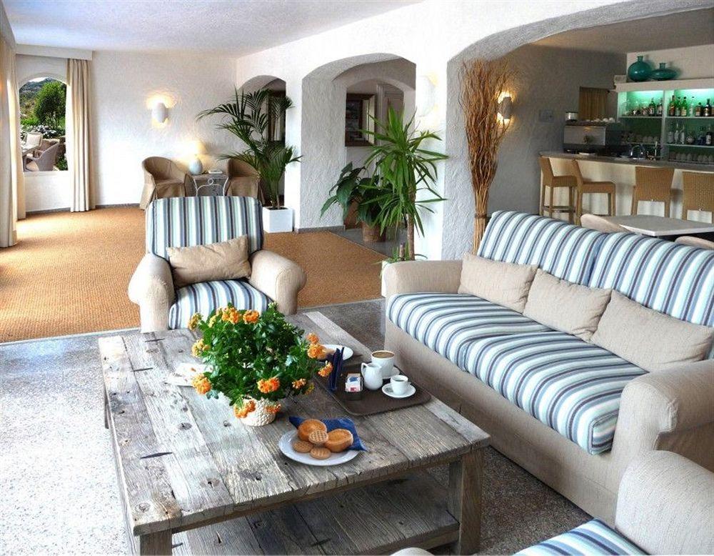 Hotel 3 Botti Бая Сардиния Екстериор снимка